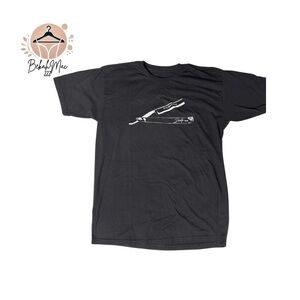 Beauty Bar NYC Graphic Tee - Men’s Medium
